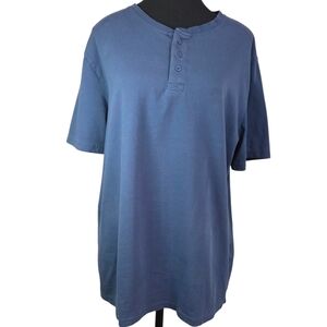 ⭐️Kenneth Cole Short Sleeve Blue Henley Shirt Size Med